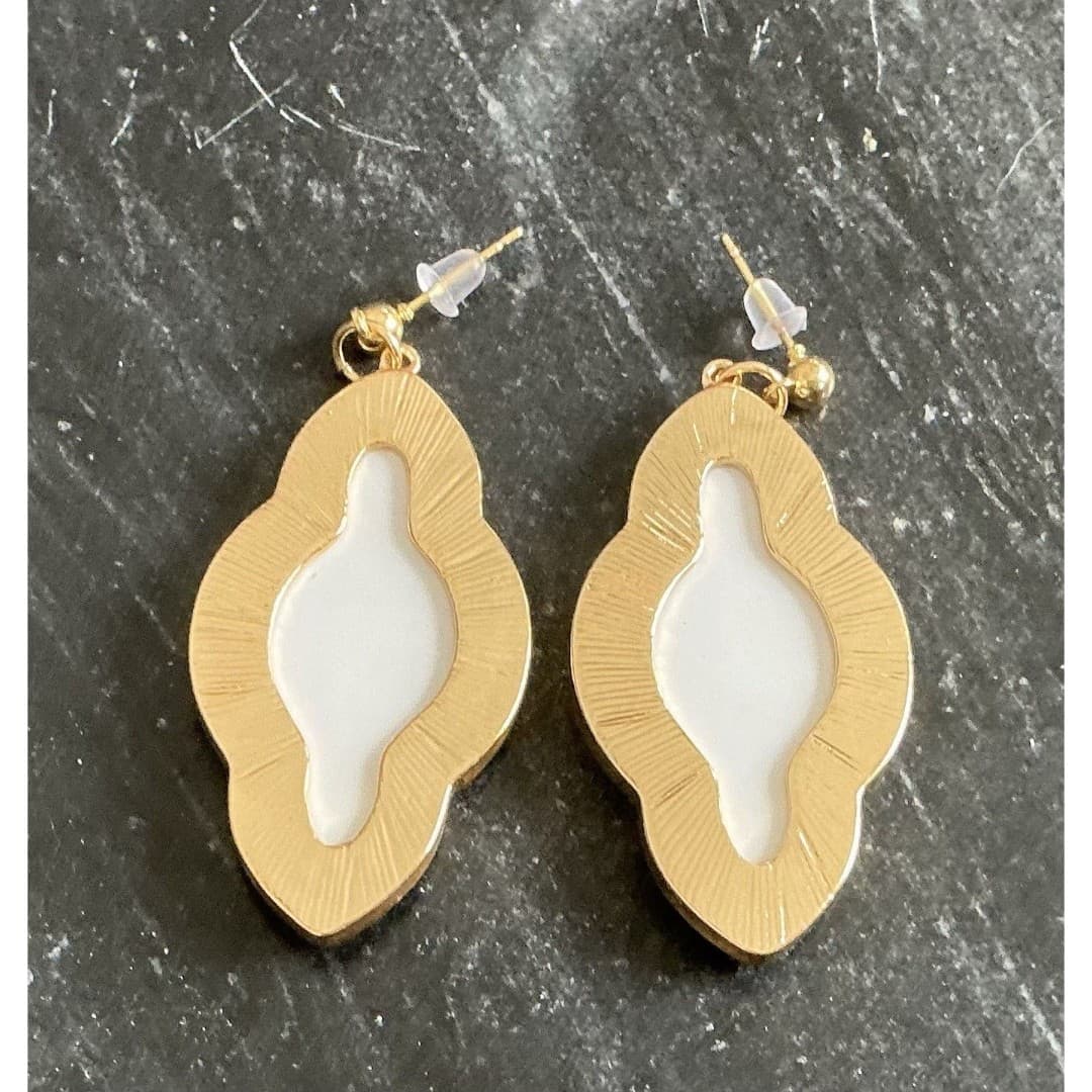 Beautiful Blue White Gold Paisley Style Tuscany Dangle Earrings - Thumbnail 6