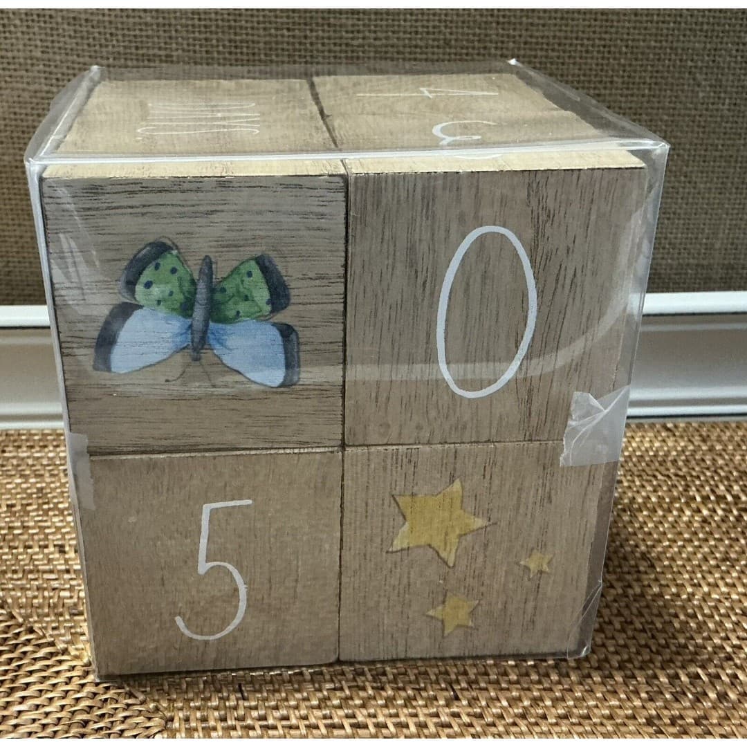 Rae Dunn NWT Baby Milestone Blocks Calender Holiday 36 Photo Prop - Thumbnail 3