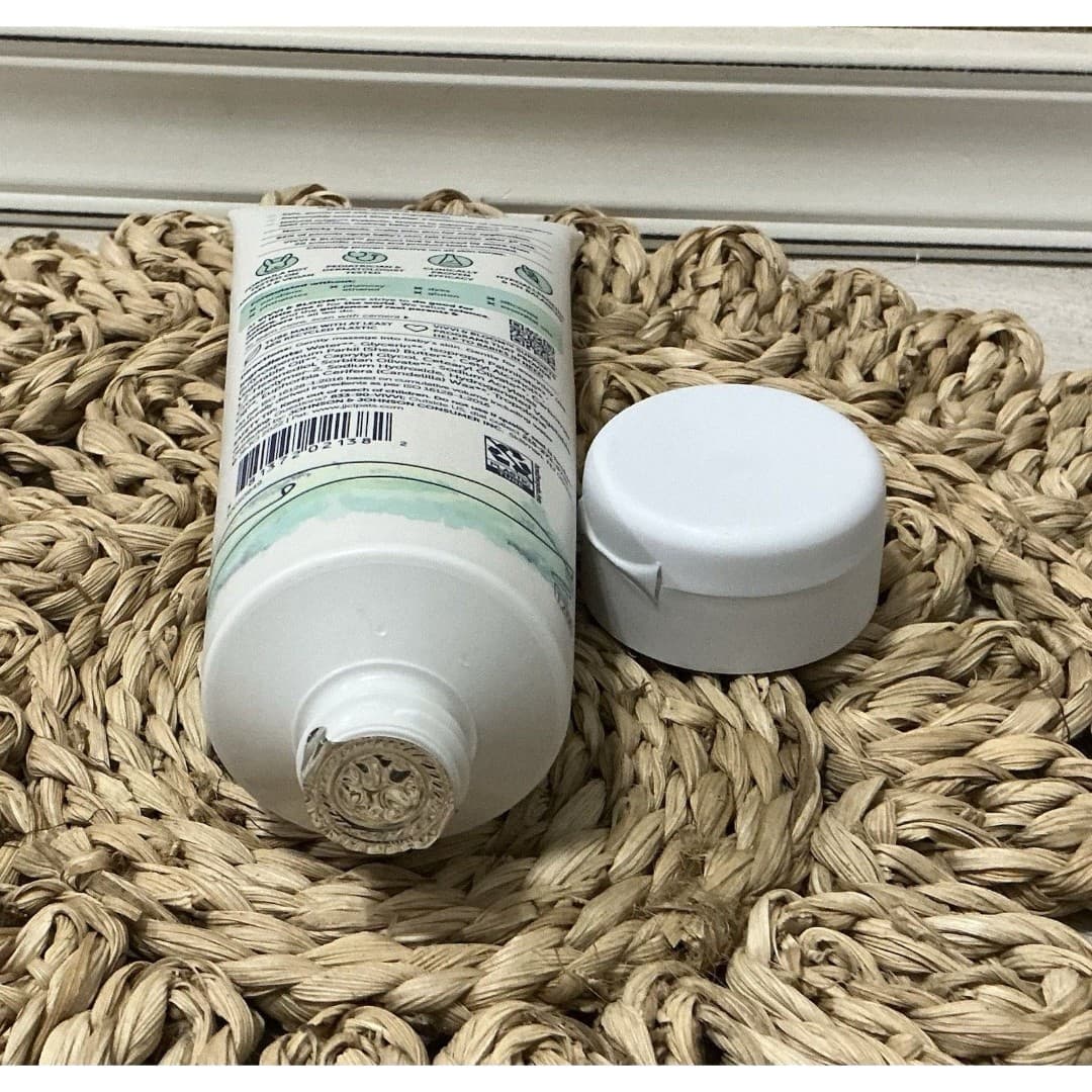 NEW Vivvi & Bloom Baby 2 In 1 Face & Body Whip Lotion 8.5 Oz SEALED! - Thumbnail 3