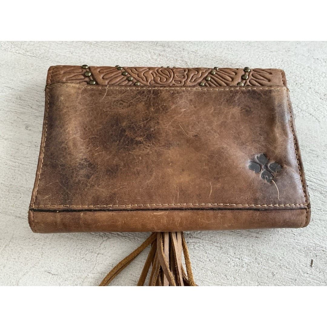 Patricia Nash Brown Leather Trifold Tassel Wallet W/Stud Embellishing 7.5x5.5” - Thumbnail 3