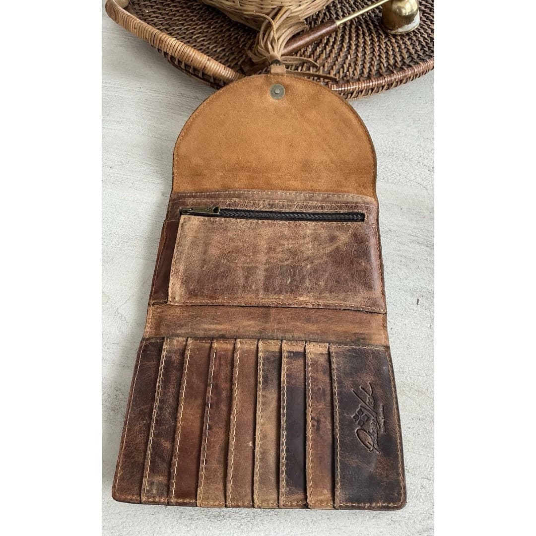 Patricia Nash Brown Leather Trifold Tassel Wallet W/Stud Embellishing 7.5x5.5” - Thumbnail 6