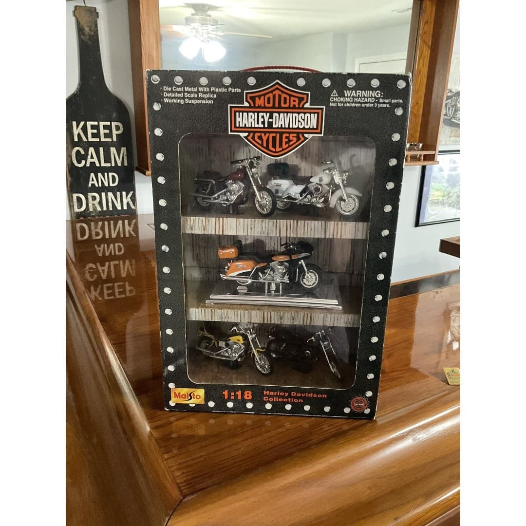 2000 MAISTO HARLEY DAVIDSON Collection5-BIKE BOXED SET Motorcycle Die Cast 1:18 - Thumbnail 4