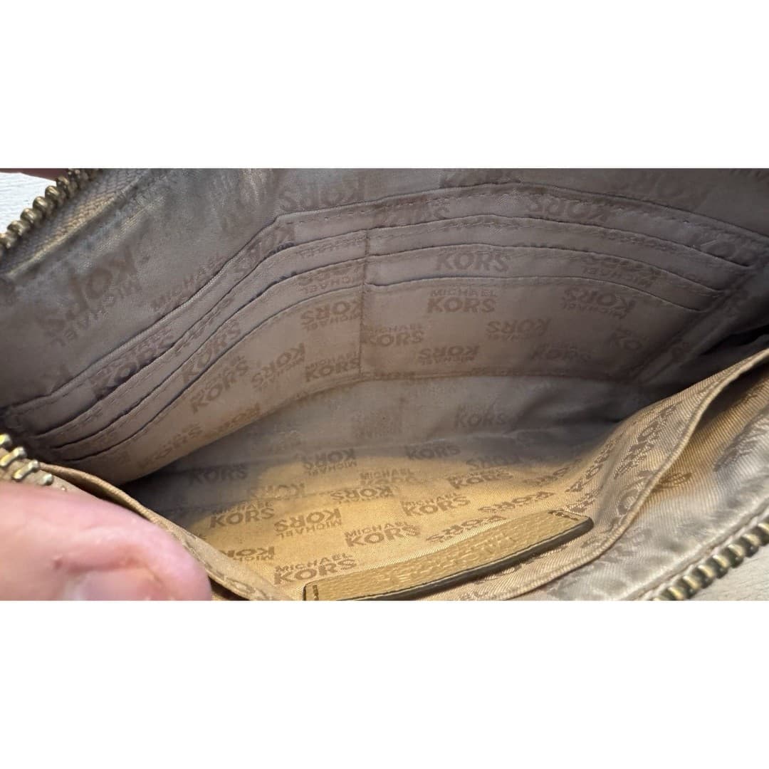 Michael Kors Convertible Wristlet Clutch Beige Tan - Thumbnail 9