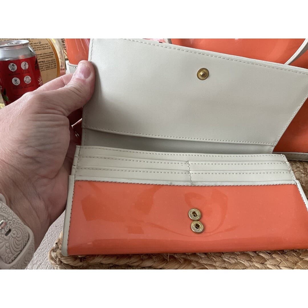 MAXX New York Patent Coral Handbag & Matching Wallet - Thumbnail 5