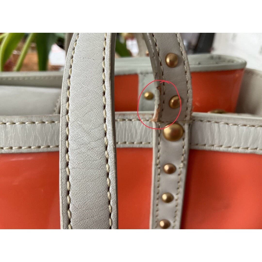 MAXX New York Patent Coral Handbag & Matching Wallet - Thumbnail 8