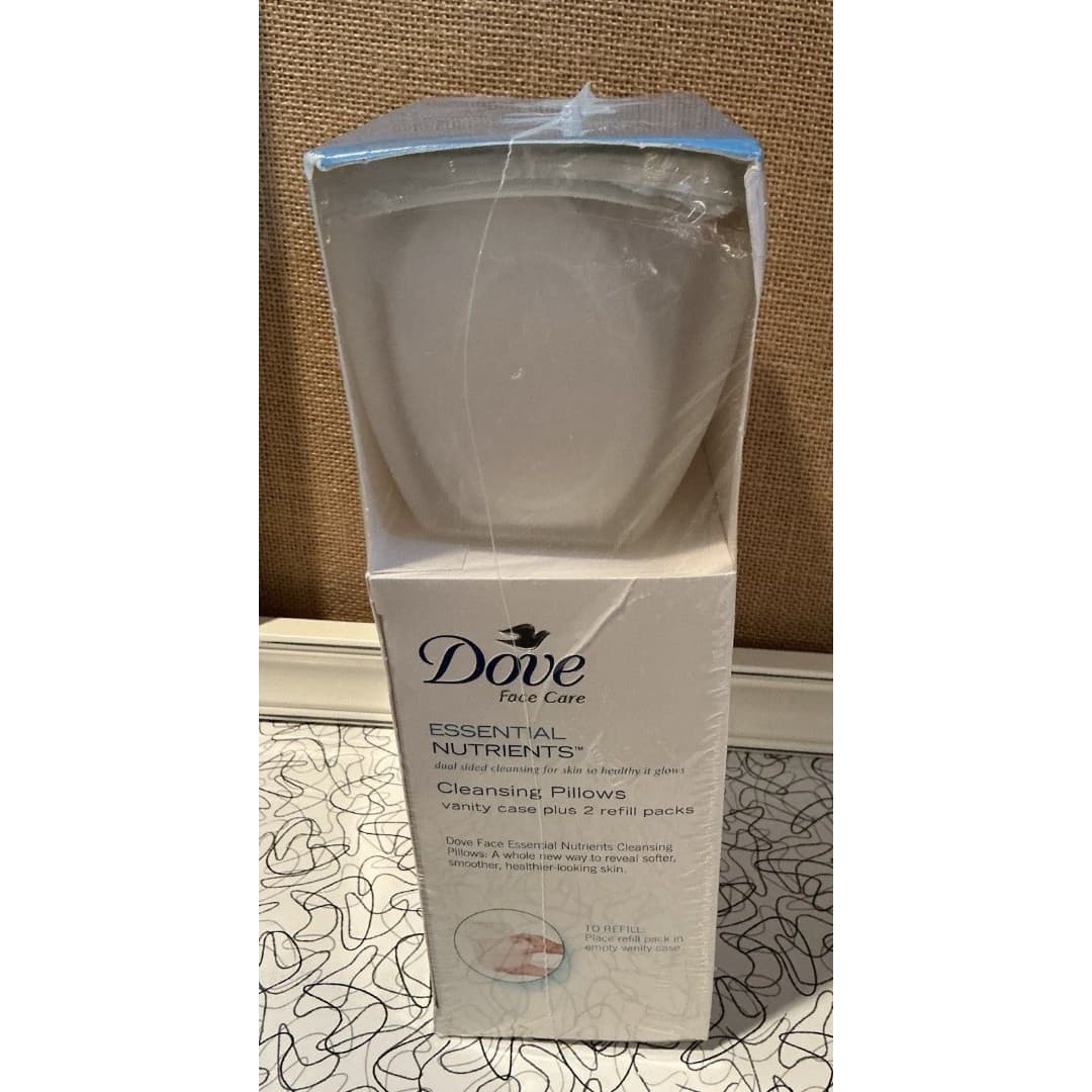 Dove Facial Care Essential Nutrients Dual Sided Cleansing Pillows Vanity Pack... - Thumbnail 4