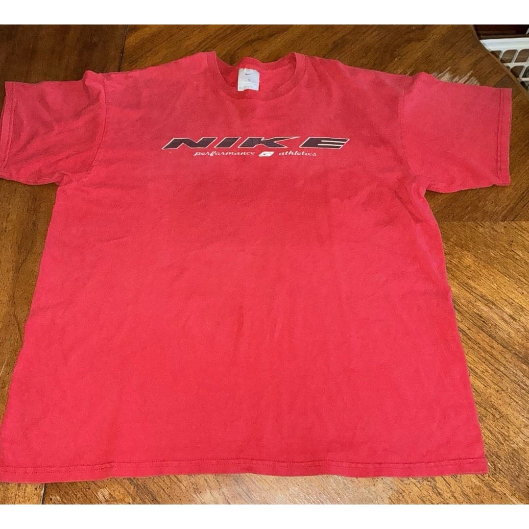 Vintage 90s Nike Athletics Spell Out T-Shirt Red Size XL