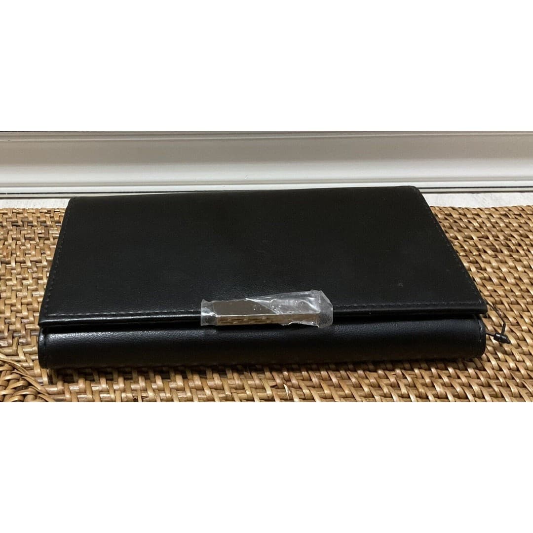 Nine West Woman’s Black Wallet With Slots For Credit Cards Check Book NWOT - Thumbnail 3
