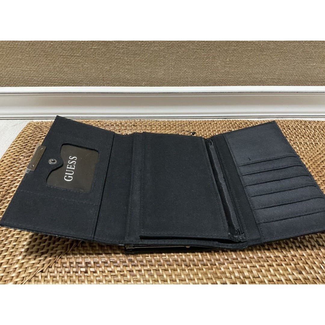 Nine West Woman’s Black Wallet With Slots For Credit Cards Check Book NWOT - Thumbnail 8