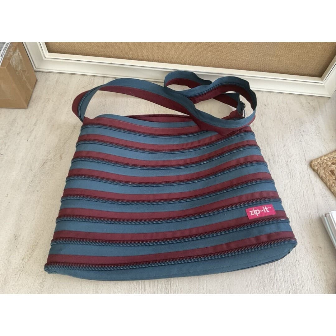 ZIPIT Big Tote Bag One Long Zipper Handle Storage Blue Maroon