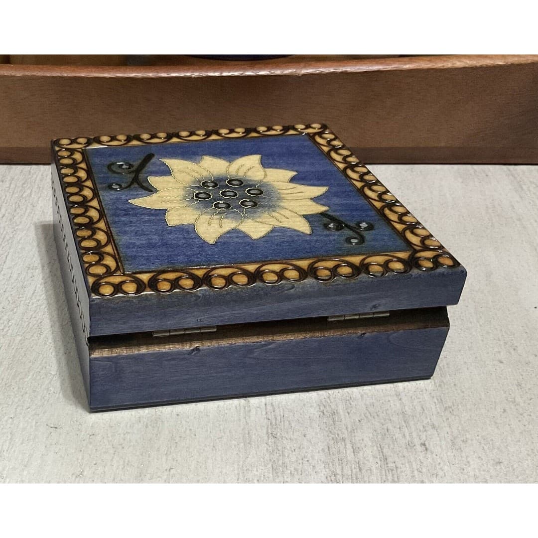 Square Wooden Jewelry Keepsake Hinged Box Inlaid Daisy Design Trinket Bx - Thumbnail 2