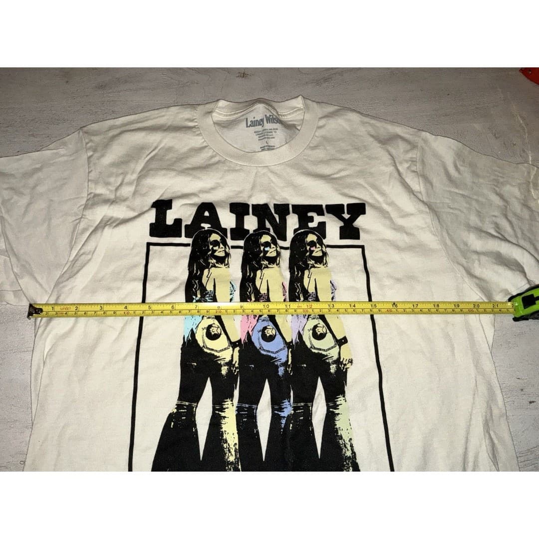 Lainey Wilson Cream T-Shirt Western Country Music Sz Large - Thumbnail 5