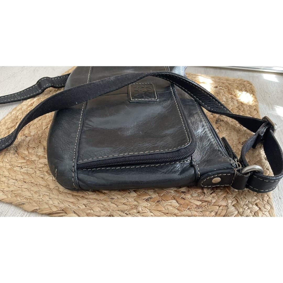 Fossil Small Leather Classic Crossbody Purse Bag Adjustable Strap Black - Thumbnail 11