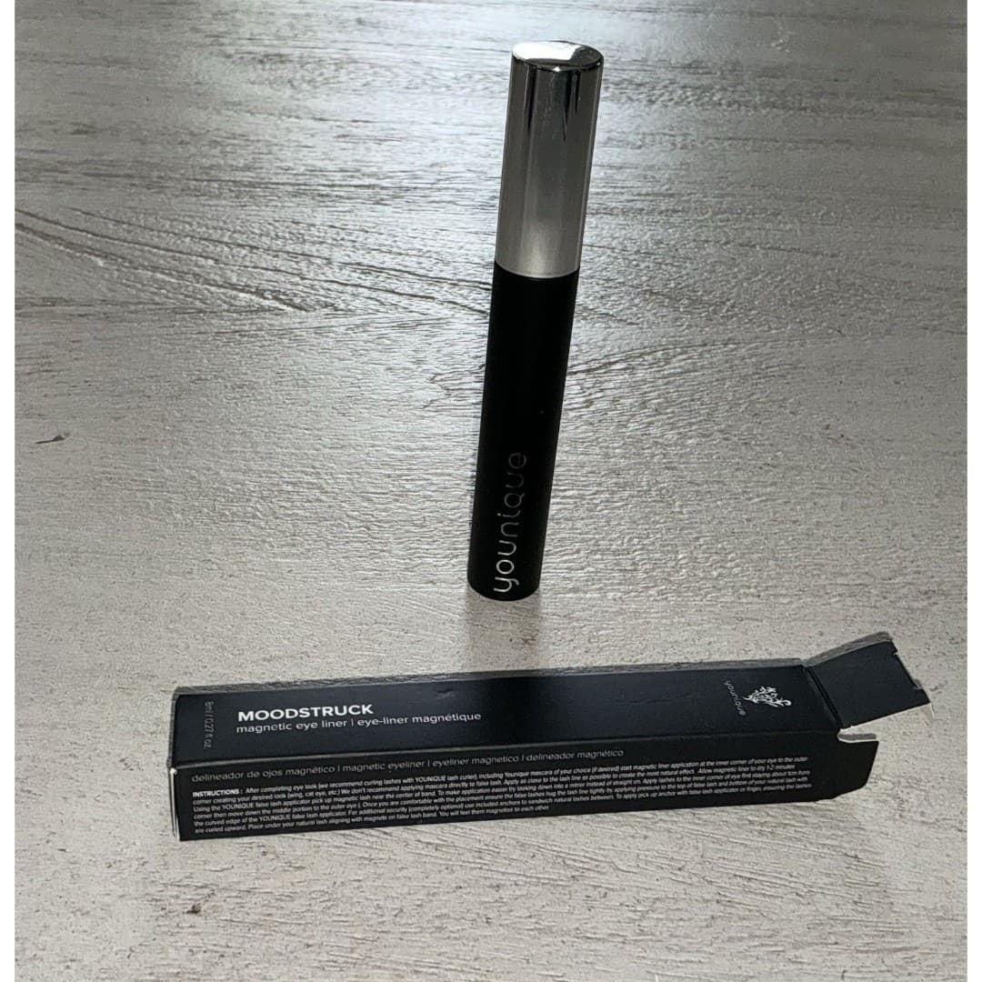Younique Moodstruck Magnetic Eye Liner Black NEW - Thumbnail 2