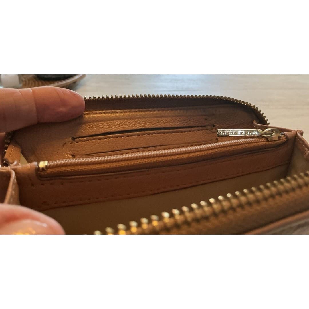 Tory Burch Thea Zip Around Wallet Wristlet Cognac Brown READ - Thumbnail 12