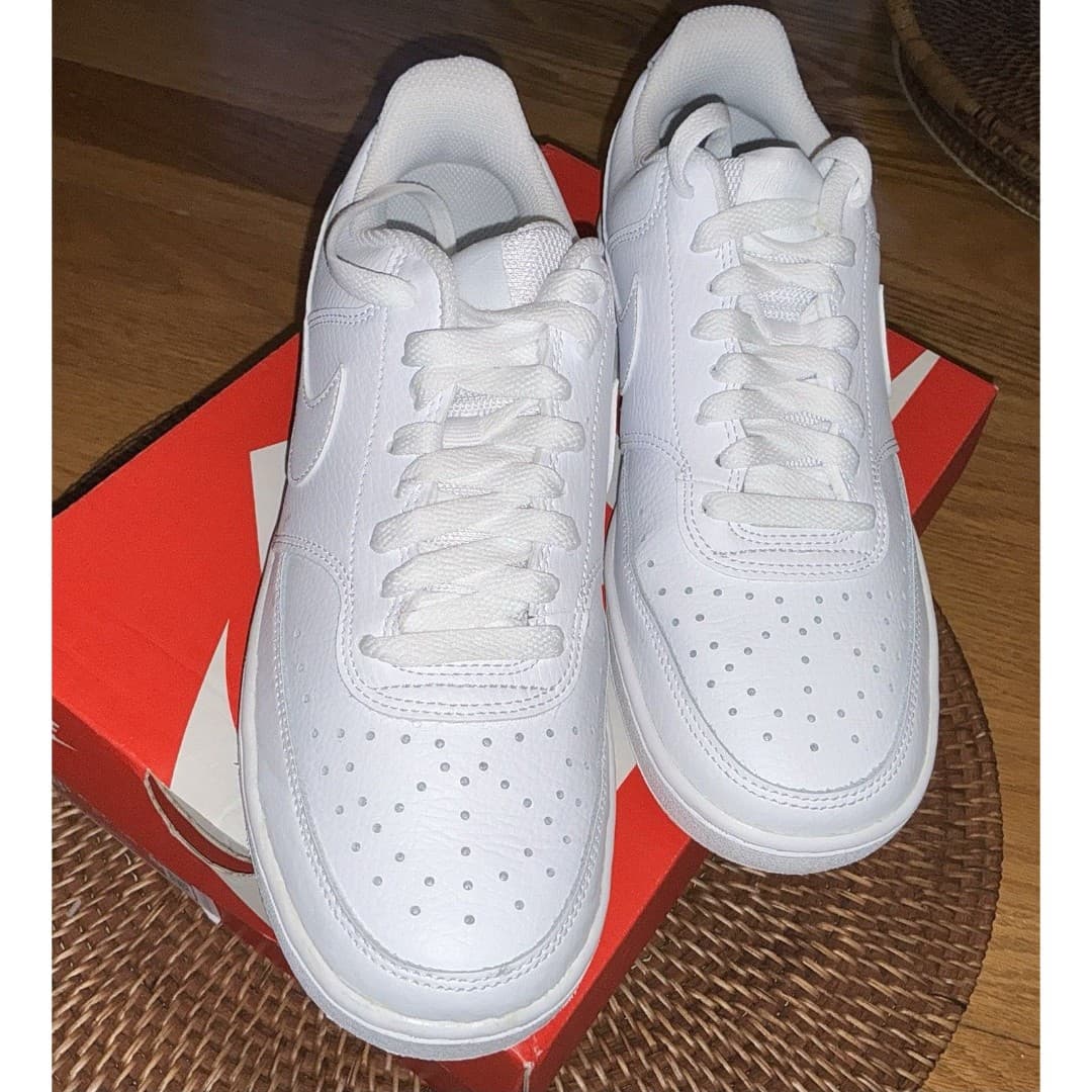 Size 8.5 - Nike Court Vision Low Triple White W - Thumbnail 8