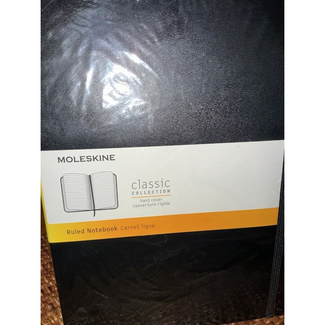 Moleskine Classic Collection Hard Covered Lined Notebook 192 Pages 7.5" x 9.75" - Thumbnail 3