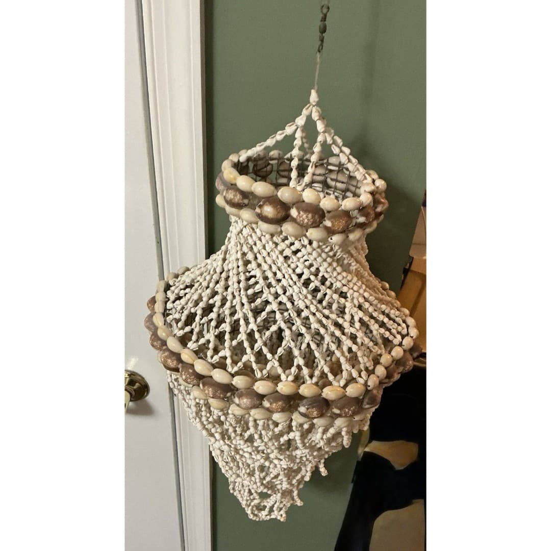Medium Vintage 70’s Seashell Chandelier Boho Beach Tiki Hanging Macrame - Thumbnail 2