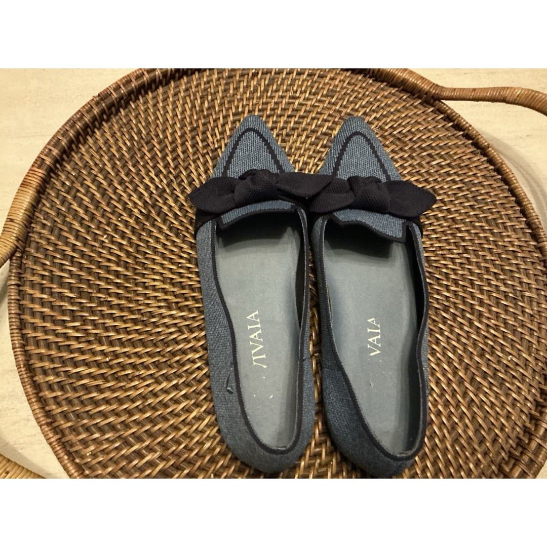 Vivaia Michelle 2.0 Womens Pointed Toe Bow Loafers Size 37.5 US 7 Blue - Thumbnail 3