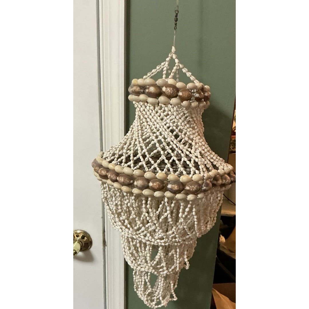 Medium Vintage 70’s Seashell Chandelier Boho Beach Tiki Hanging Macrame - Thumbnail 8