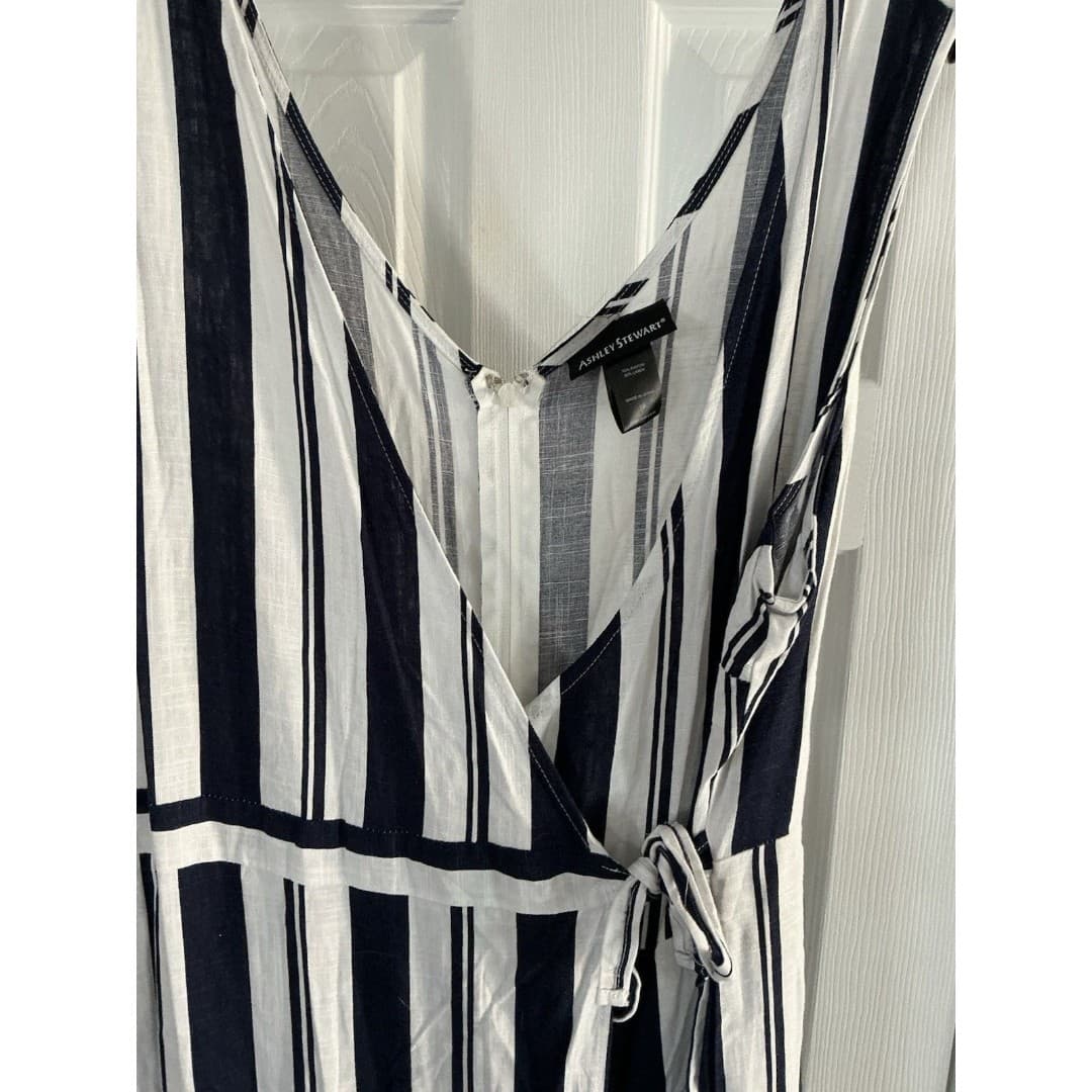 Women’s Ashley Stewart Navy blue Striped Jumpsuit Linen Sz 18 - Thumbnail 9