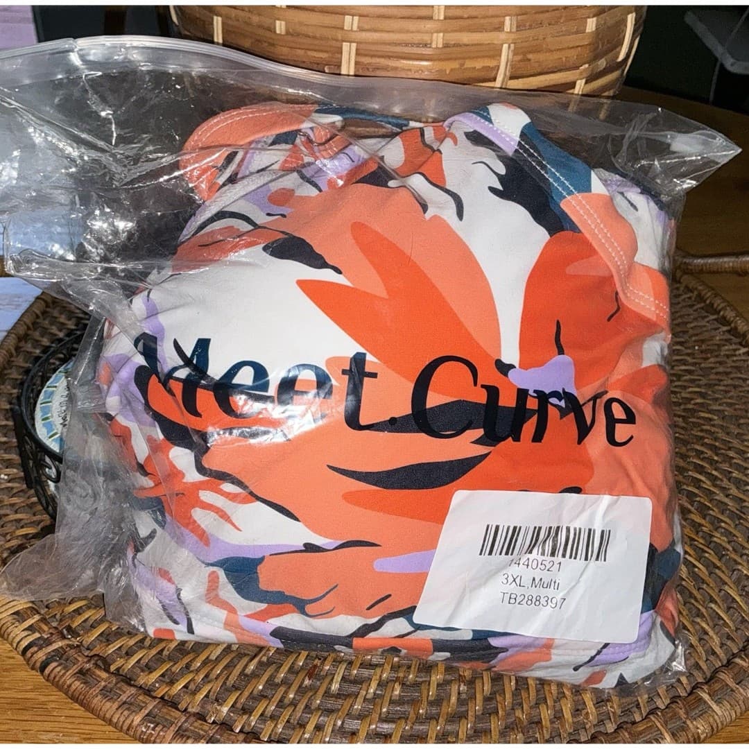 Women’s Plus Size Meet Curve One Piece Swimsuit Sz 3X - Thumbnail 4