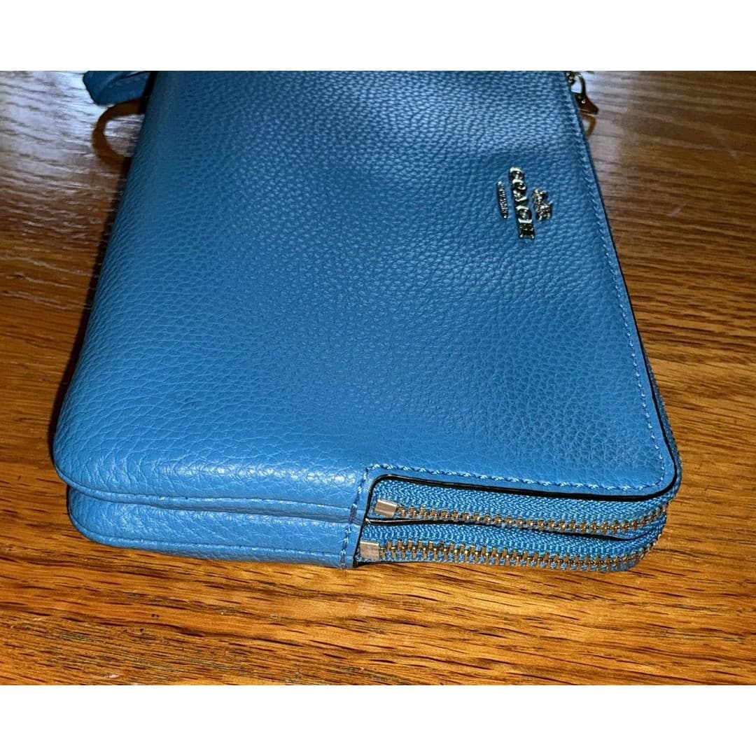 COACH Wristlet Purse - Bright Blue Double Zipper - Thumbnail 3