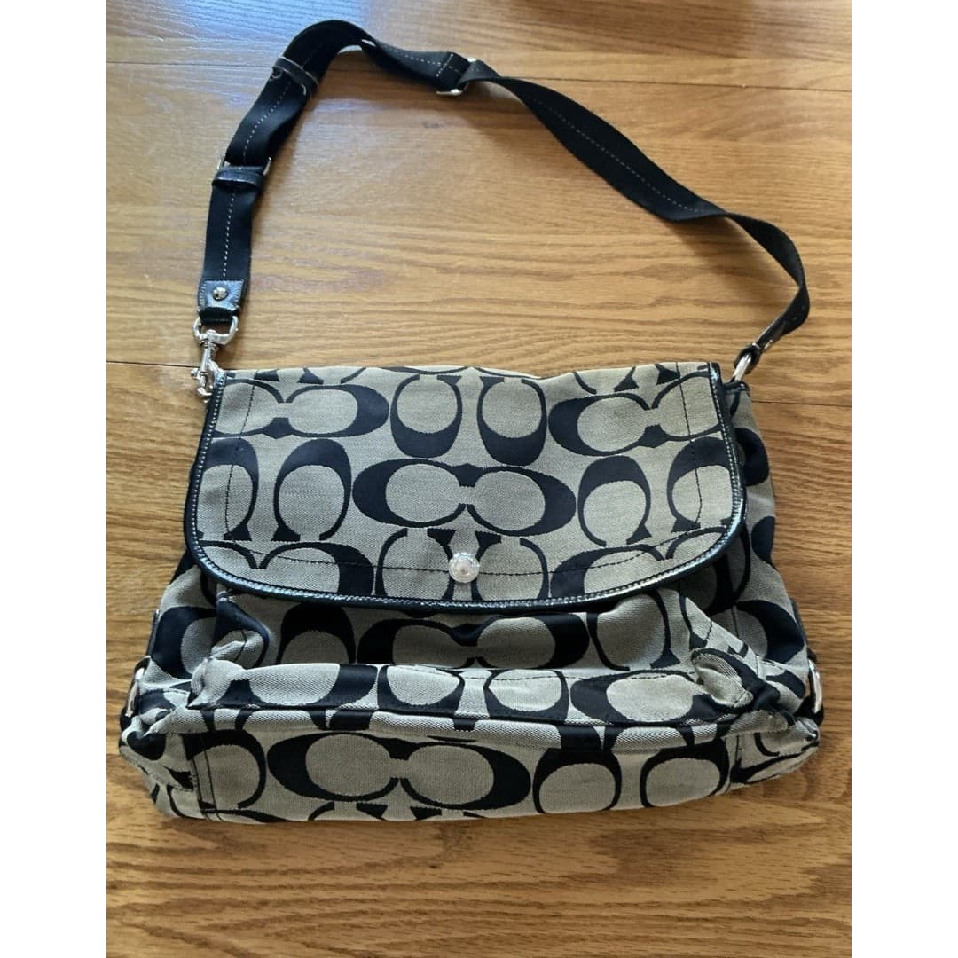 Coach Black Gray Logo Crossbody Bag with Zipper Stitching Magnetic Closure - Thumbnail 2