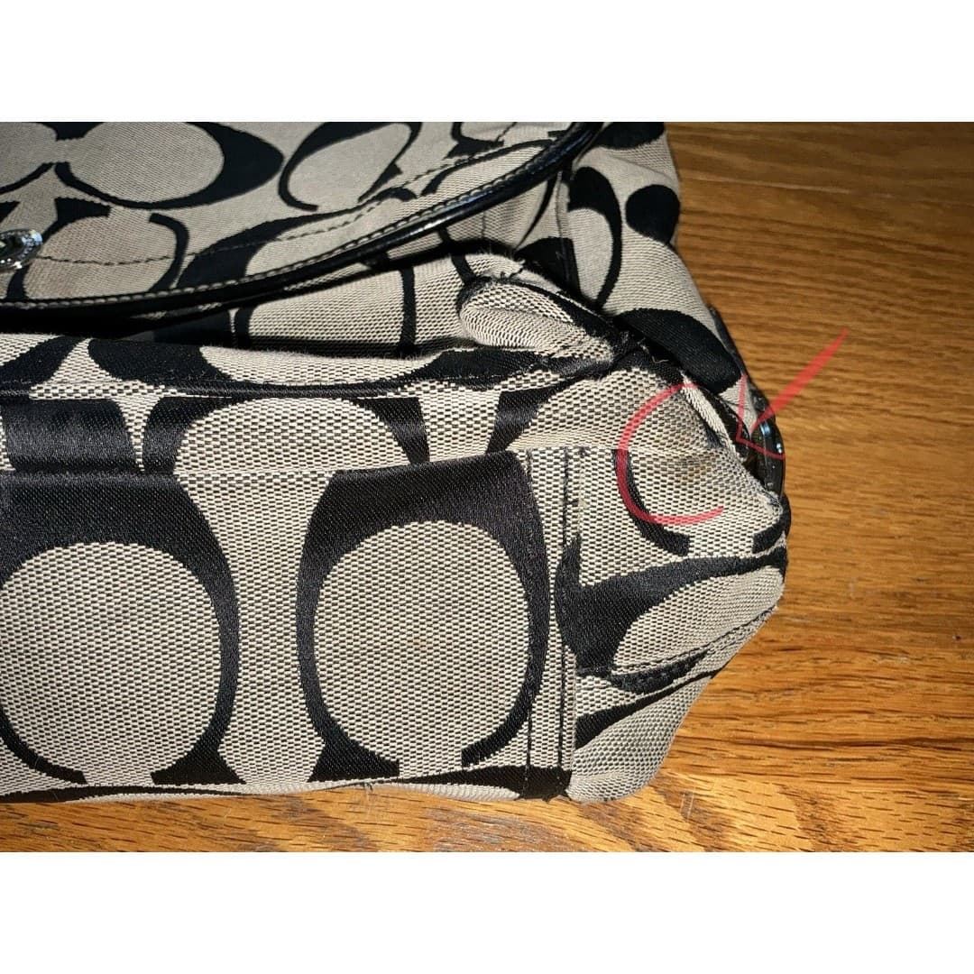 Coach Black Gray Logo Crossbody Bag with Zipper Stitching Magnetic Closure - Thumbnail 4