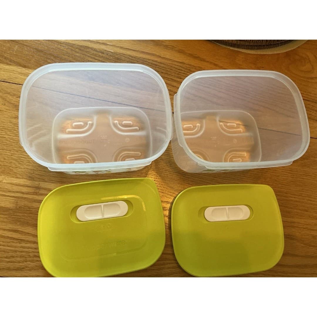 Set Of 2 Tupperware Fridgesmart Storage Containers 1.8 L/1.75 QT W/ Lids - Thumbnail 4