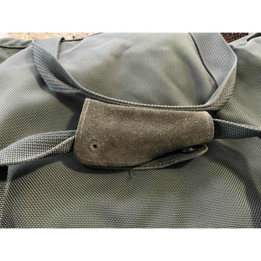 TUMI Travel Duffle Bag Green Forrest Gym Bag Weekender Bag Leather Strap - Thumbnail 6