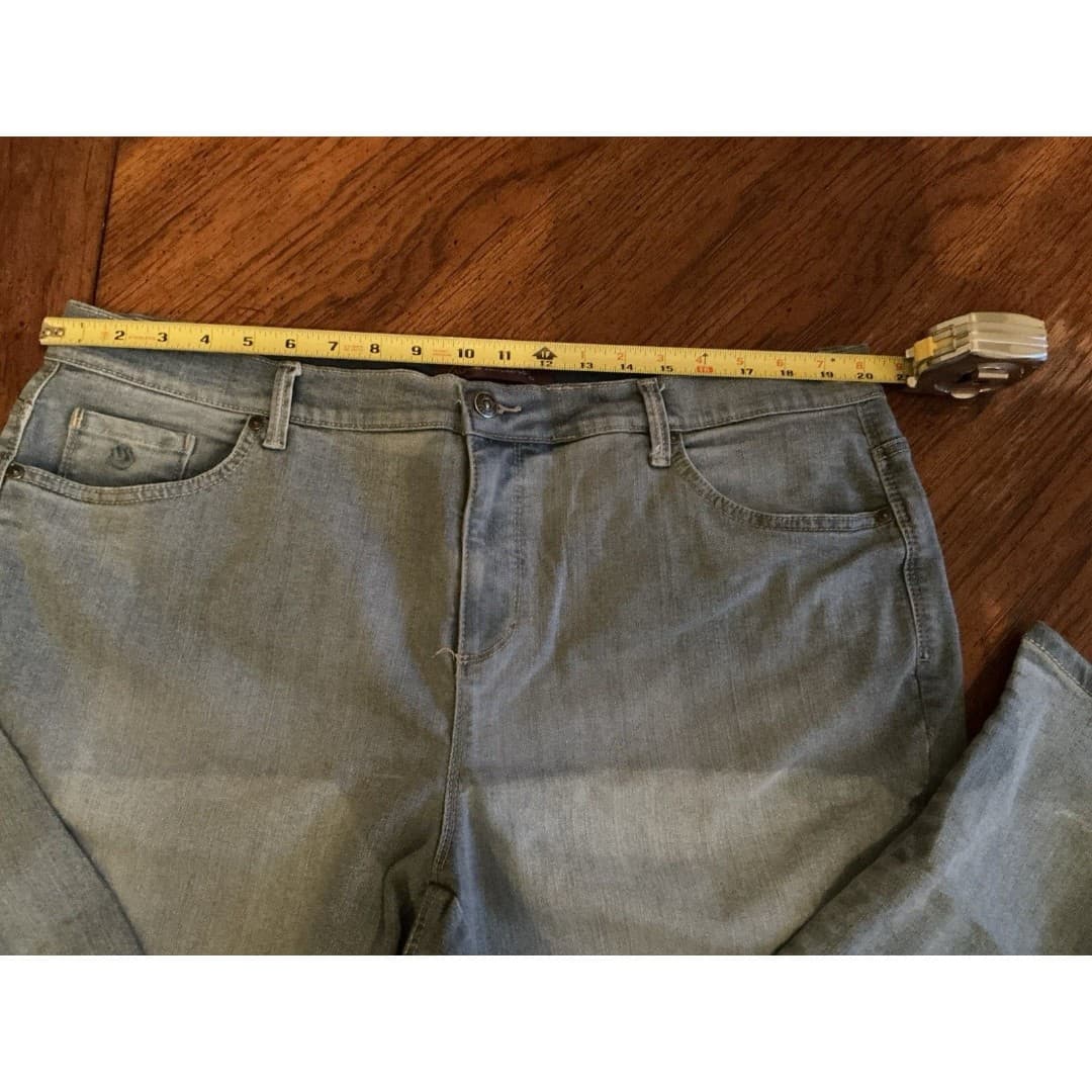 Gloria Vanderbilt Jeans Sz 18 W Womens Blue Mid Rise Amanda Straight NWOT - Thumbnail 7