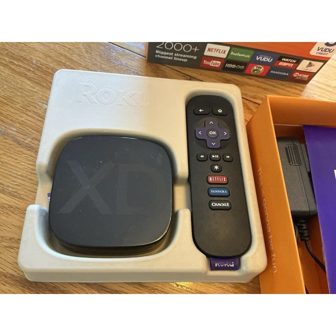 Roku 2 (3rd Generation) Media Streamer 4210RW - Black (Unused - Open Box) - Thumbnail 3