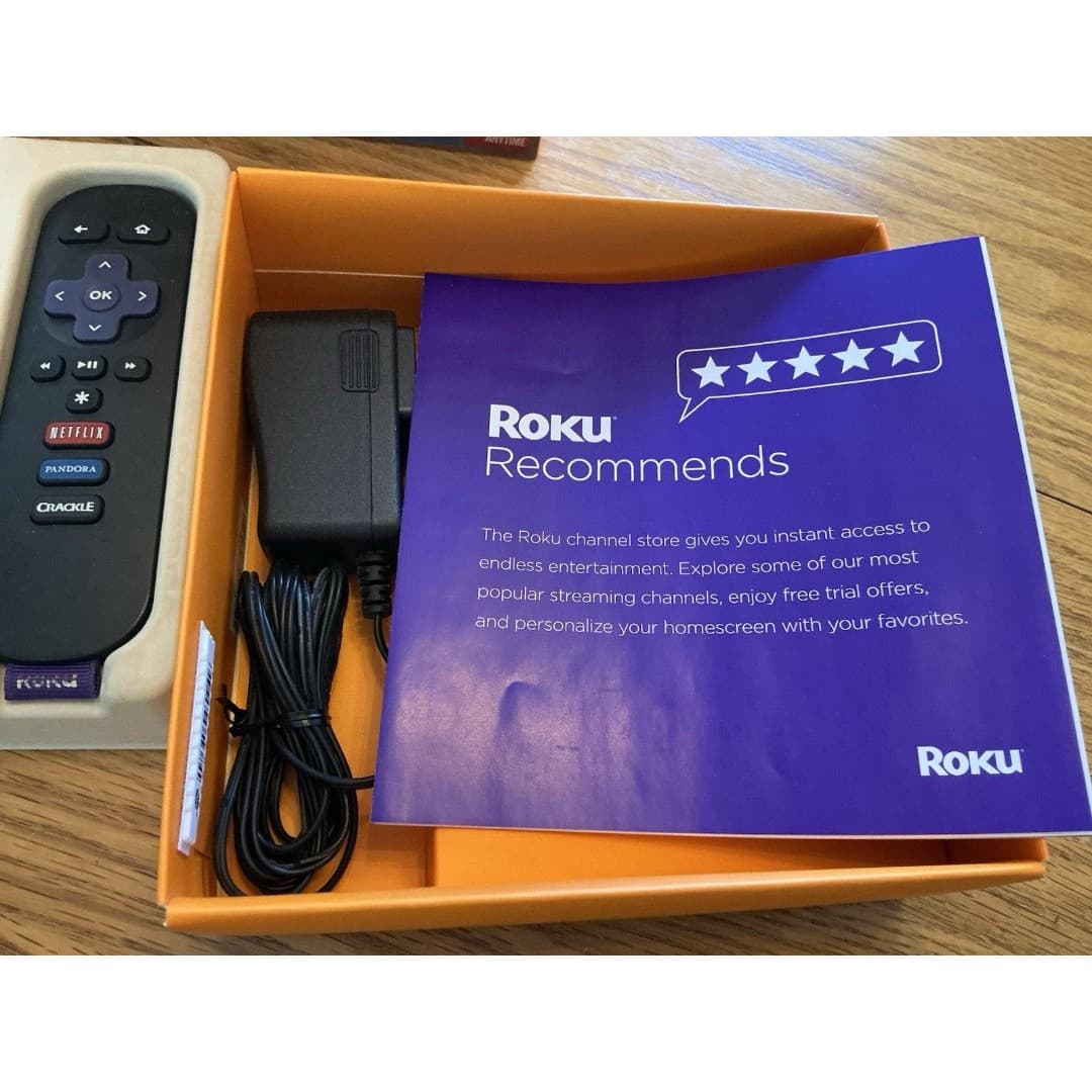 Roku 2 (3rd Generation) Media Streamer 4210RW - Black (Unused - Open Box) - Thumbnail 4