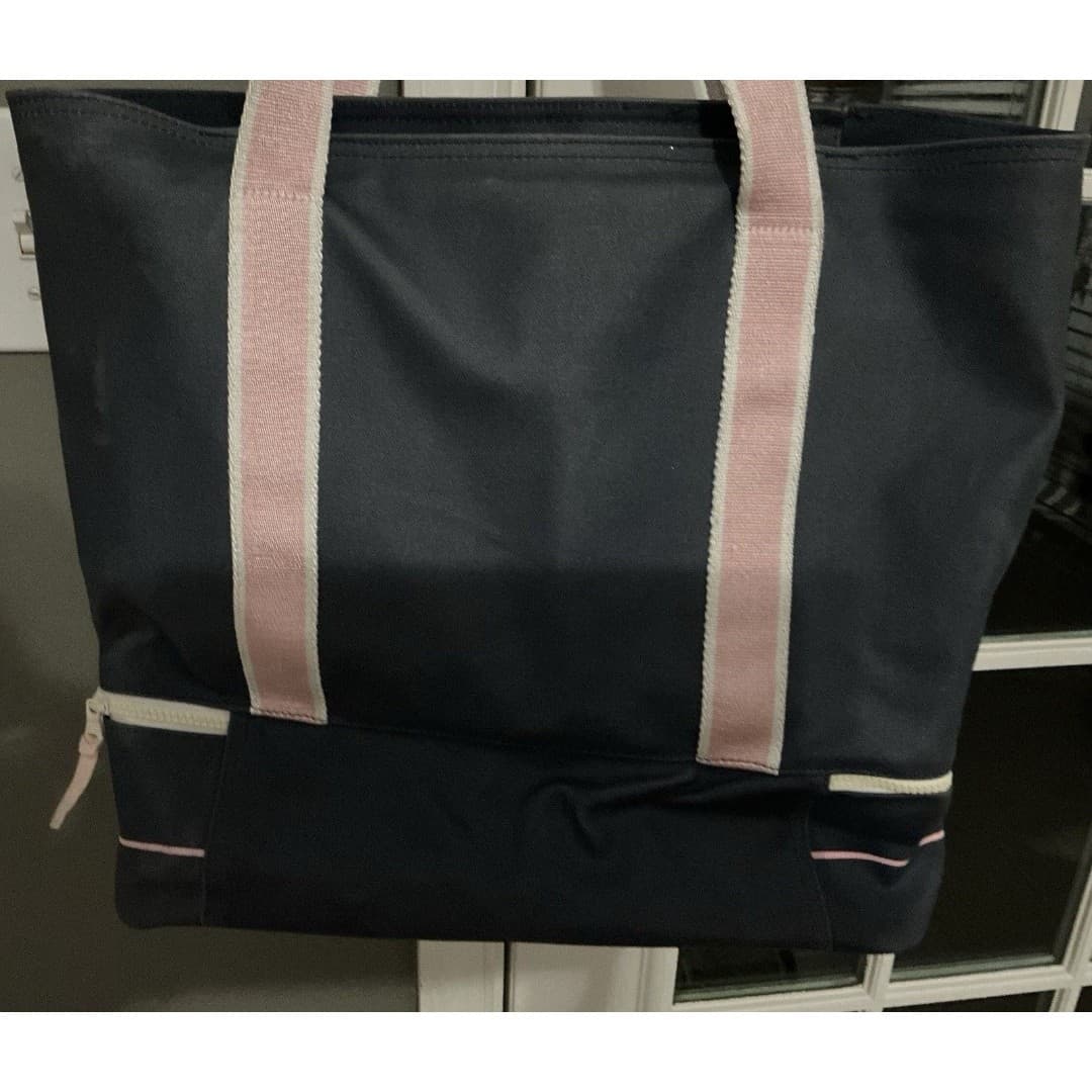 Vineyard Vines for Target Whale Line Beach Bag Tote Pockets Zipper Navy Pink - Thumbnail 5