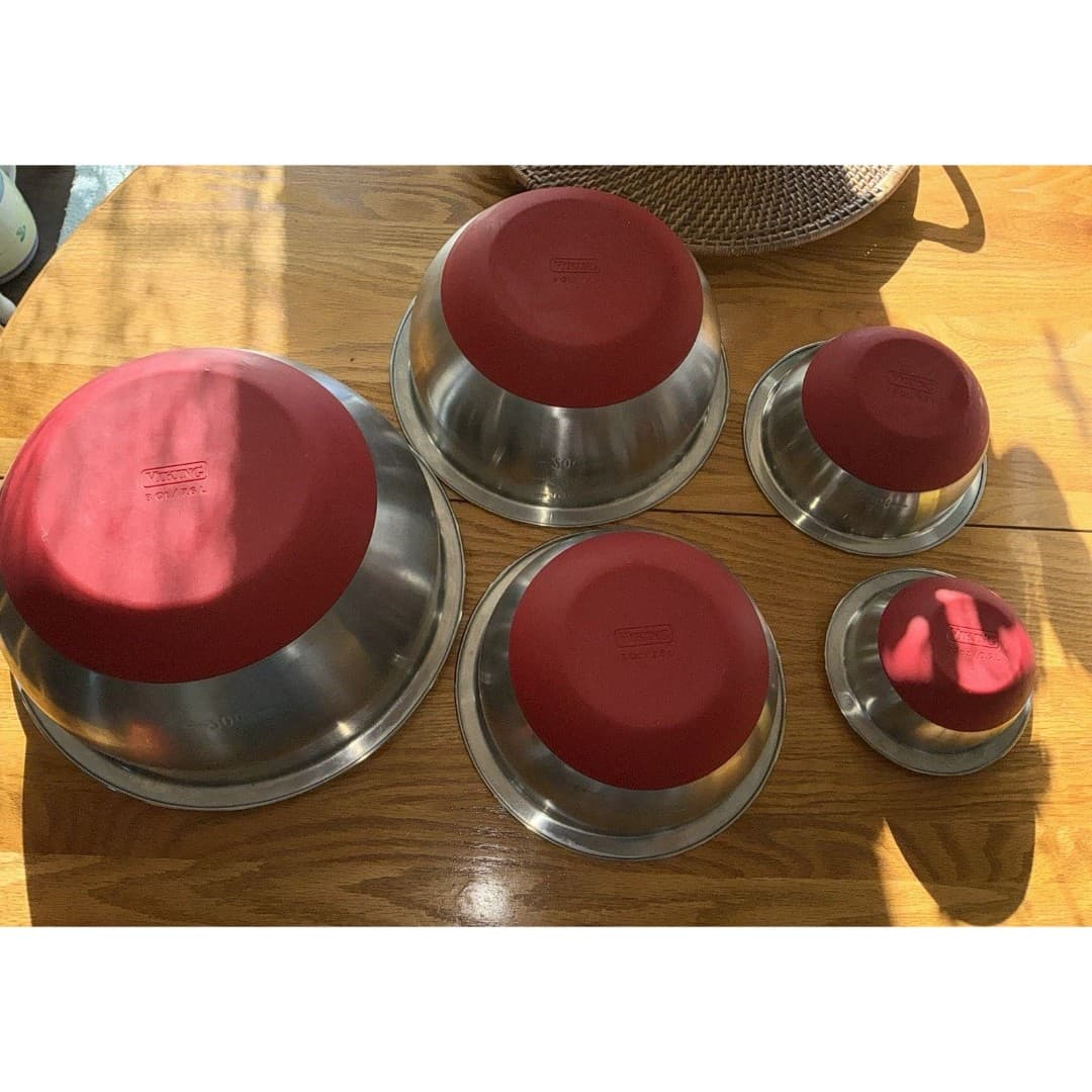 Viking Stainless Steel Mixing Bowl Set Of 5 -2 Lids Only - Thumbnail 3