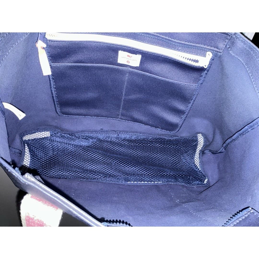 Vineyard Vines for Target Whale Line Beach Bag Tote Pockets Zipper Navy Pink - Thumbnail 7