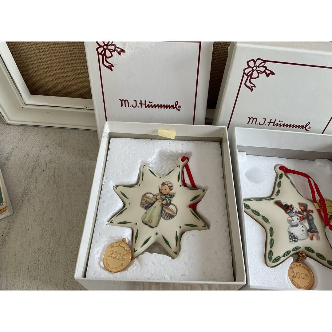 Lot Of 3 M.J. Hummel Christmas Ornaments 2005-2010 - Thumbnail 3