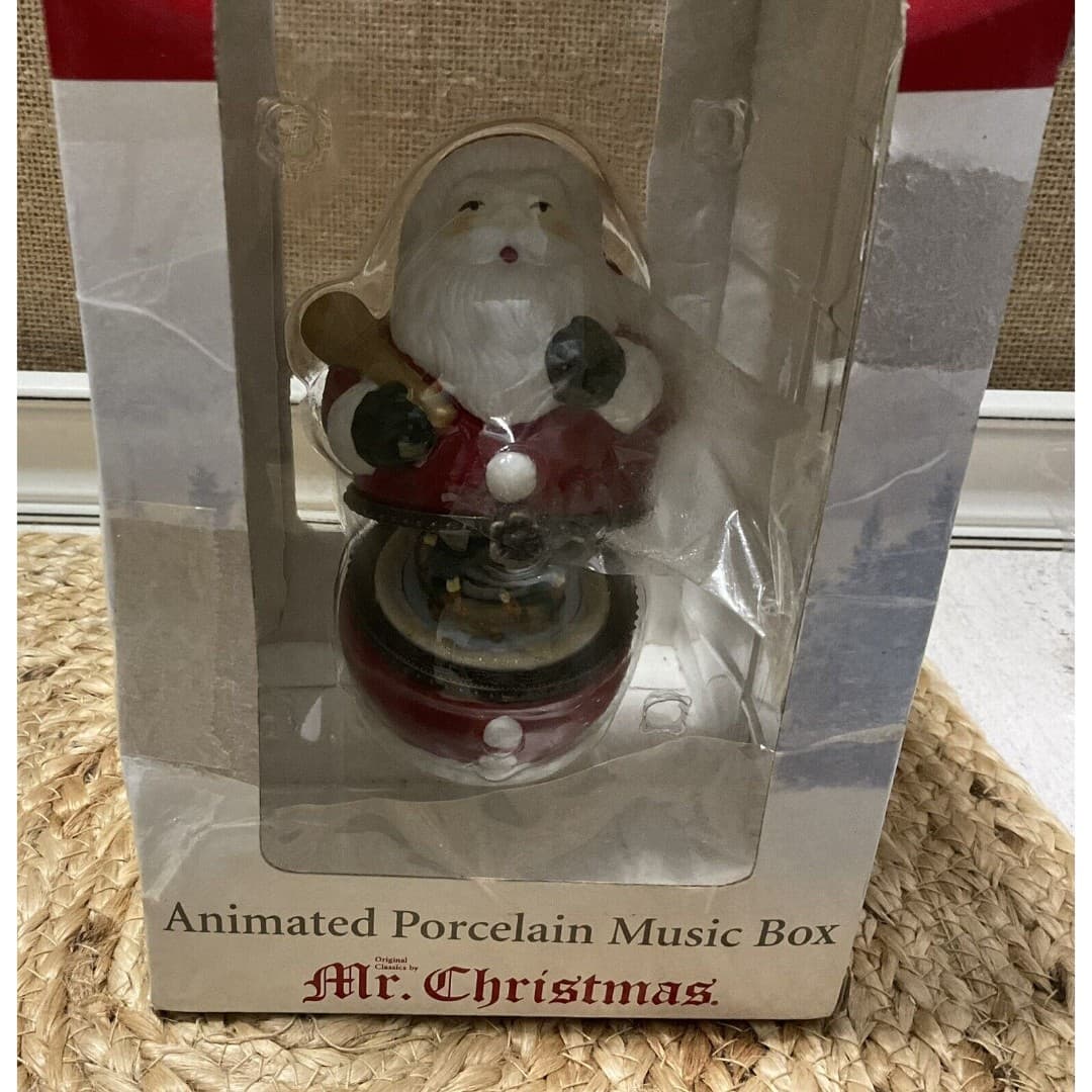 Mr. Christmas Santa Music Musical Box Animated Scene Rotates