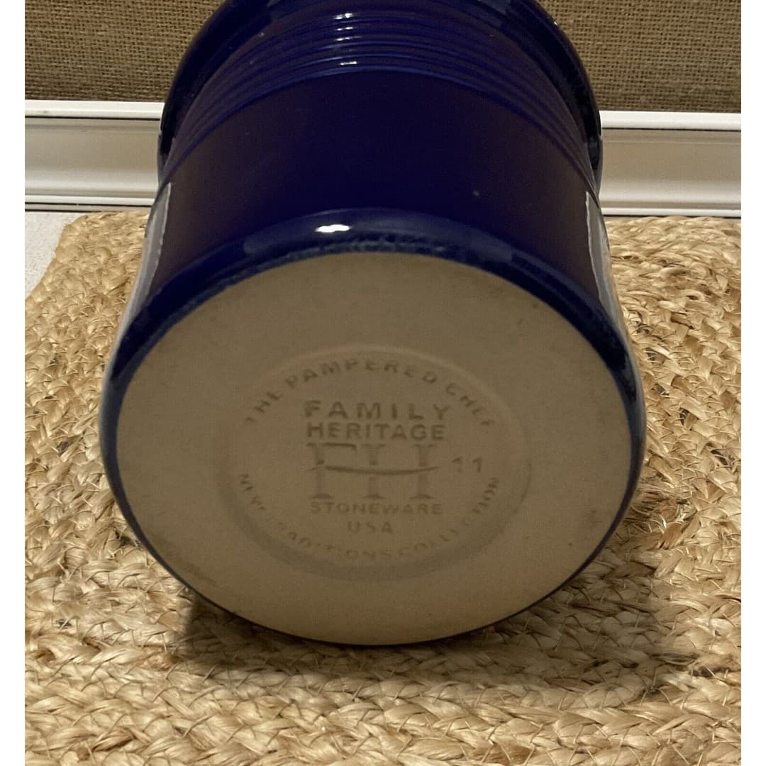 Pampered Chef Stoneware Crock, BLUE, #1312 - Thumbnail 3