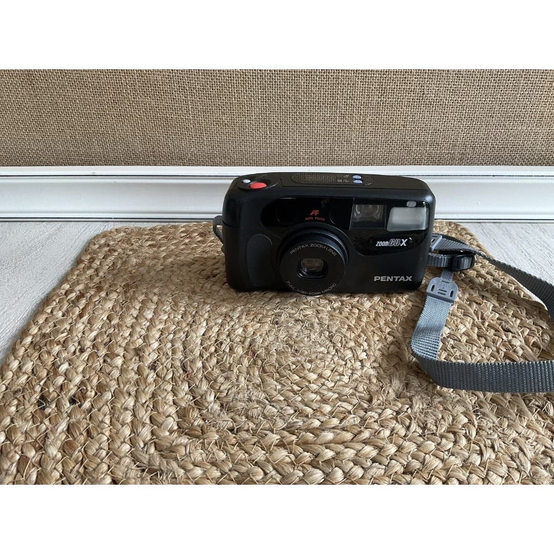 Pentax Zoom 60-X 35mm Compact Macro Point & Shoot Film Camera TESTED NEED BATT - Thumbnail 2