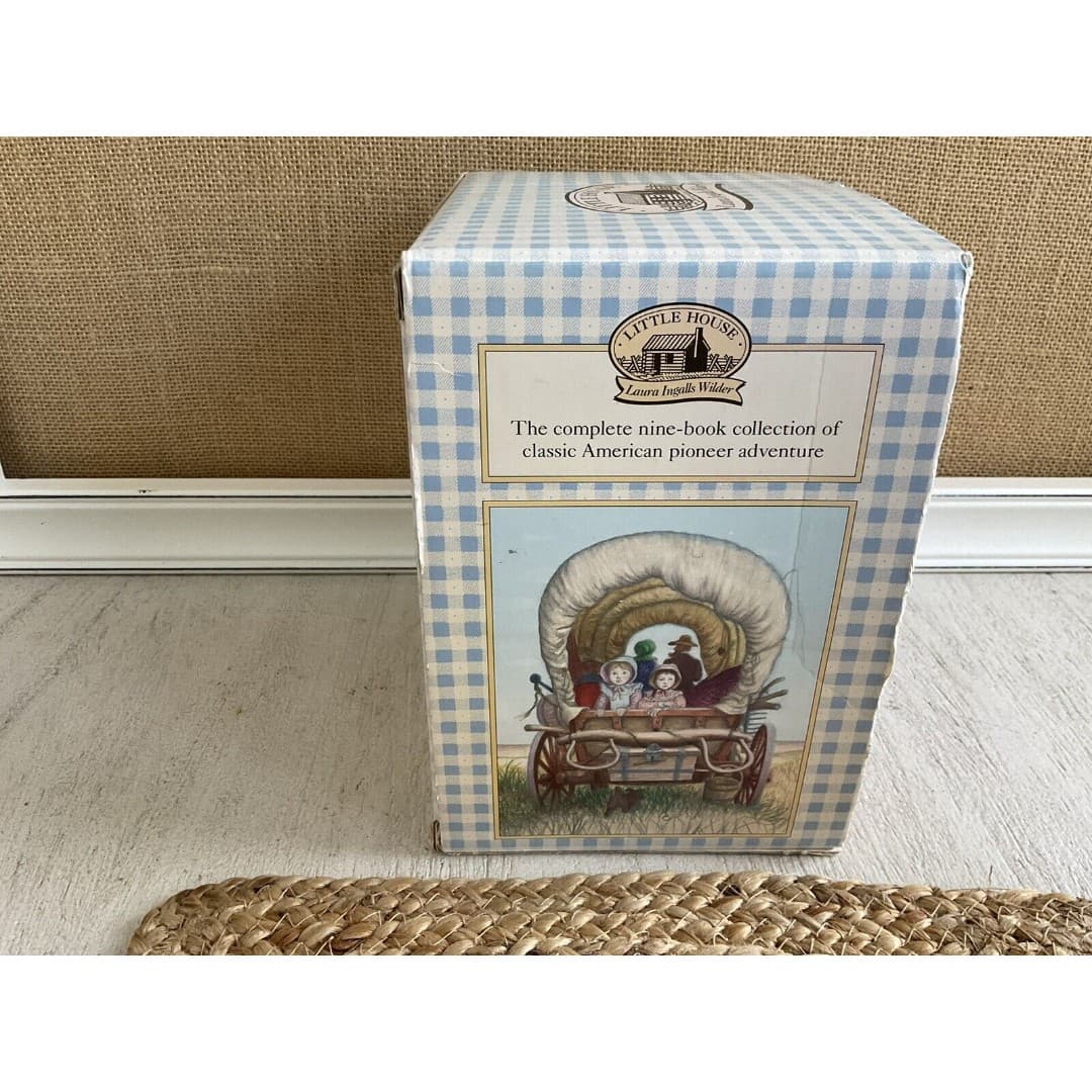 Vtg Little House On The Prairie Box Set 7 PB Books By Laura Ingalls Wilder READ - Thumbnail 4