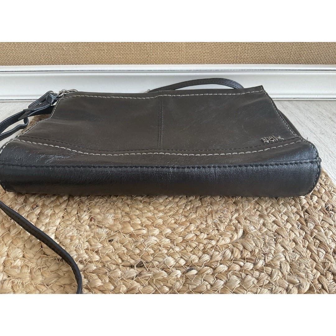 The Sak Iris Womens Black Leather Crossbody Purse Small Shoulder Bag Handbag - Thumbnail 5
