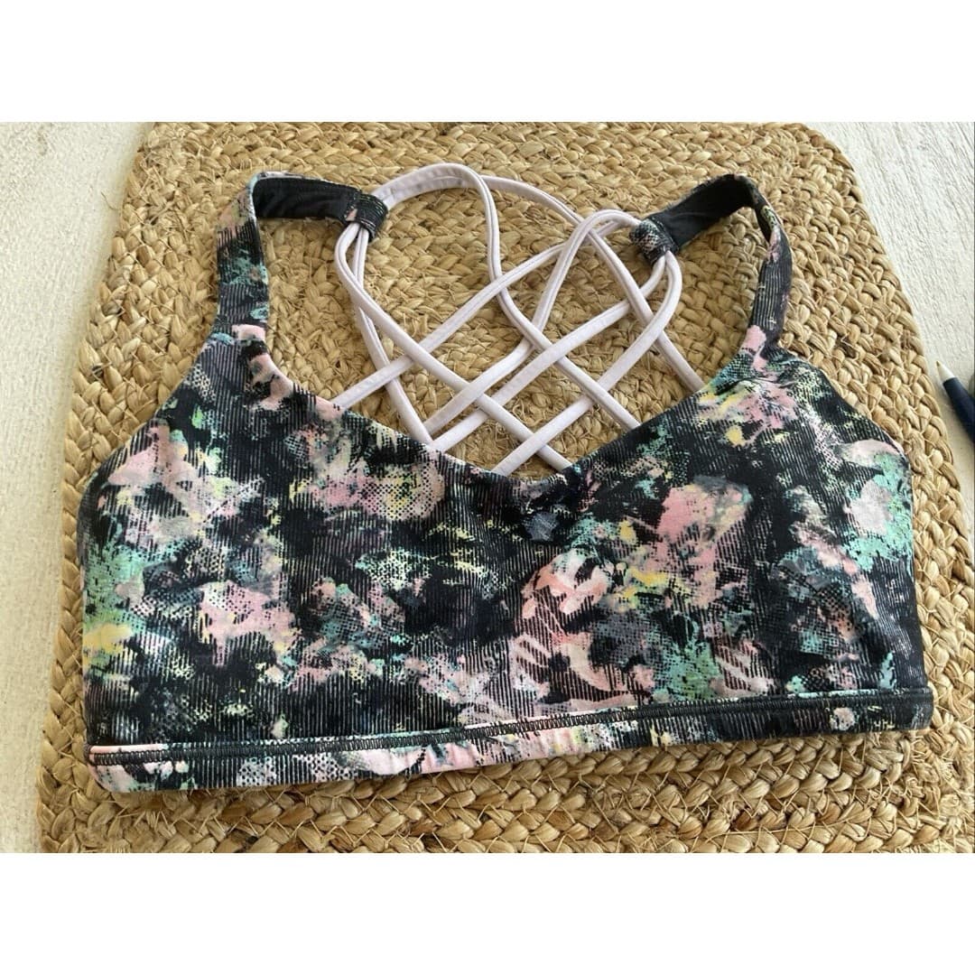 Lululemon Free to Be Sports Bra in Black/Pink/Green Ground Strappy - Size 4