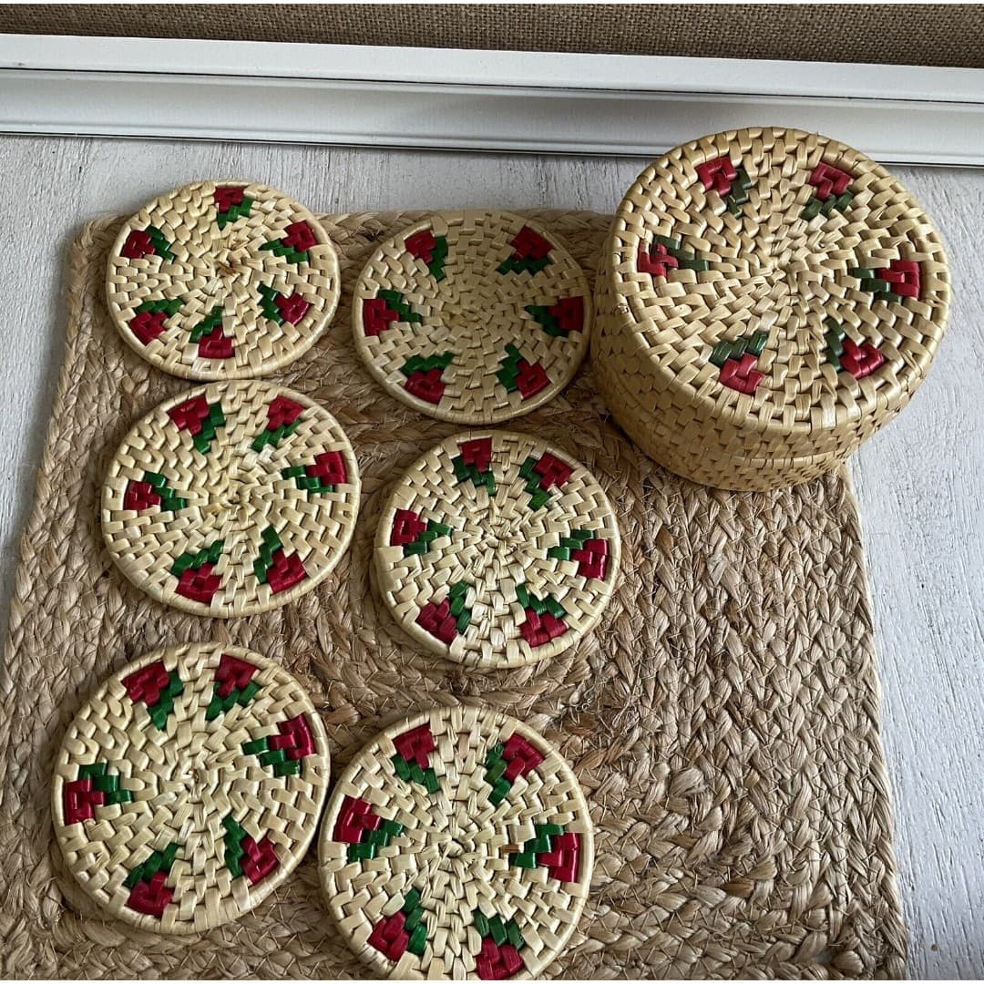 Vintage Straw Coasters Handmade Bamboo Rattan Lidded Holder Rose Design Set Of 6