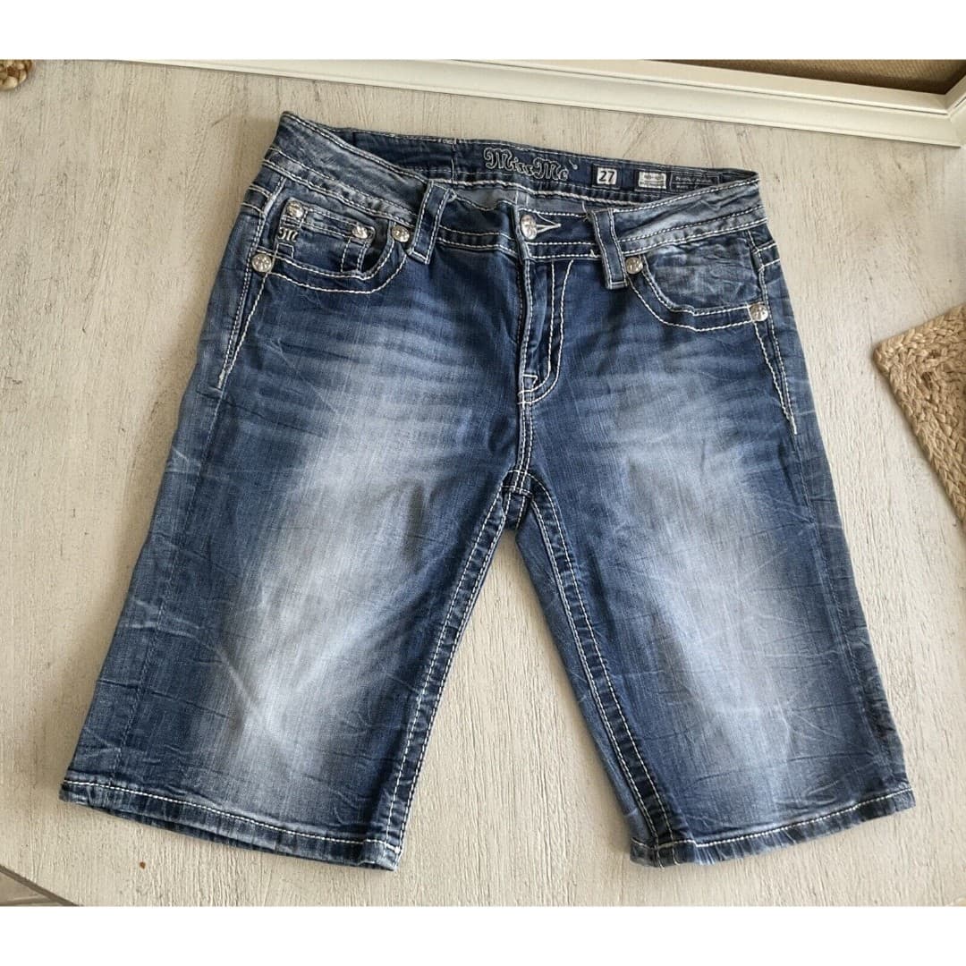 Miss Me Jean Shorts Bermuda Blue Denim Embroidered Embellished Flap Pocket Sz 27