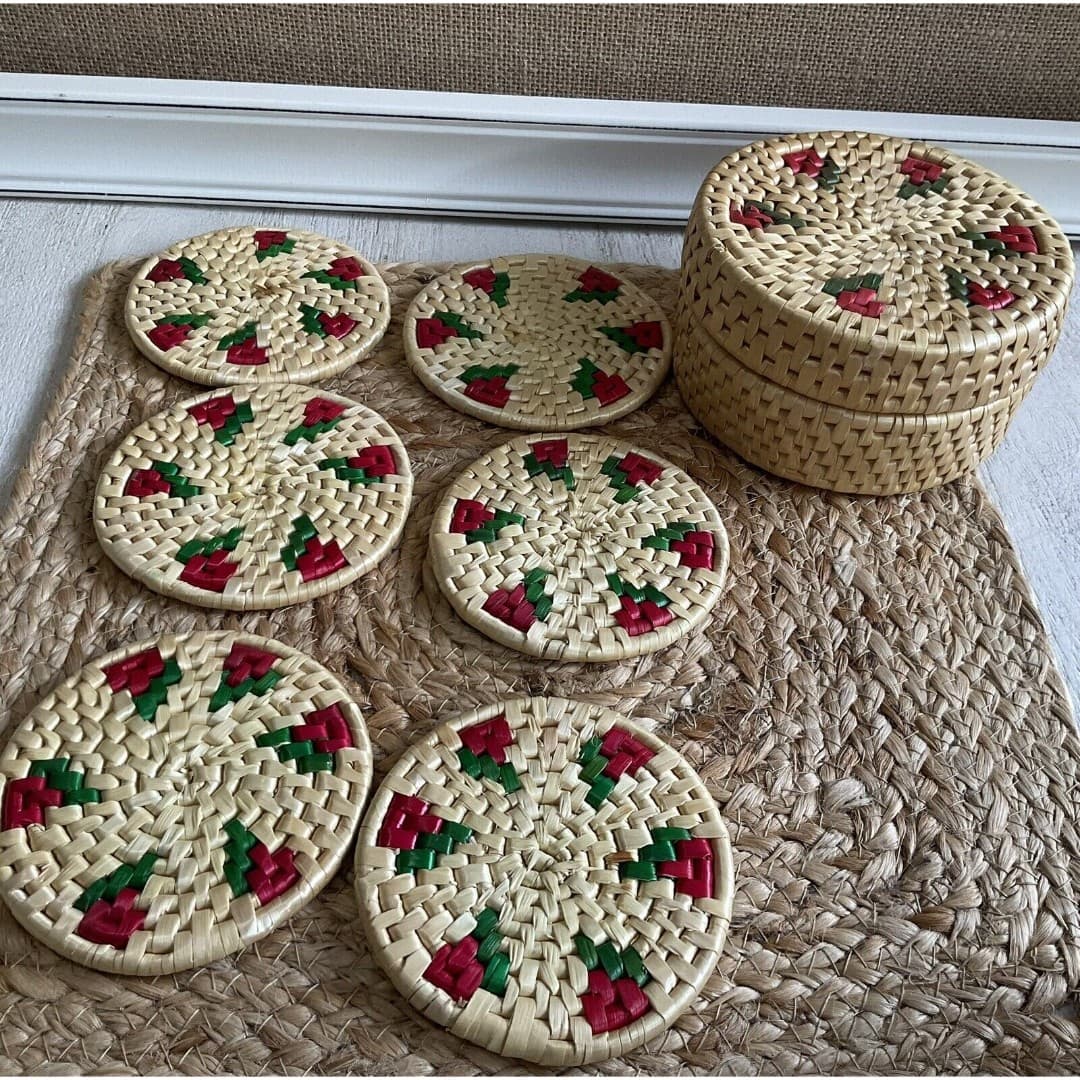 Vintage Straw Coasters Handmade Bamboo Rattan Lidded Holder Rose Design Set Of 6 - Thumbnail 2