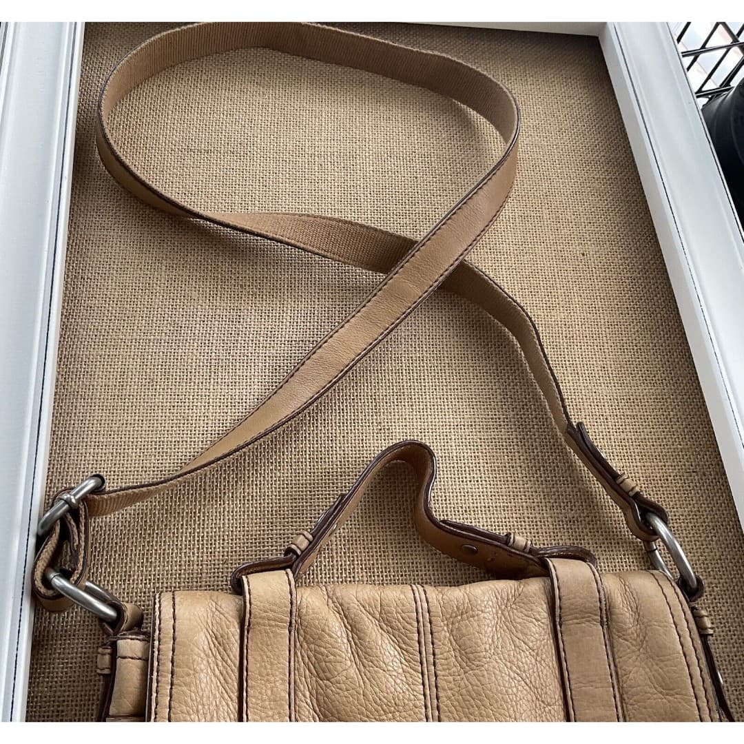Fossil Maddox Organizer Flap Crossbody Satchel Camel Color Leather TurnLock Tote - Thumbnail 4