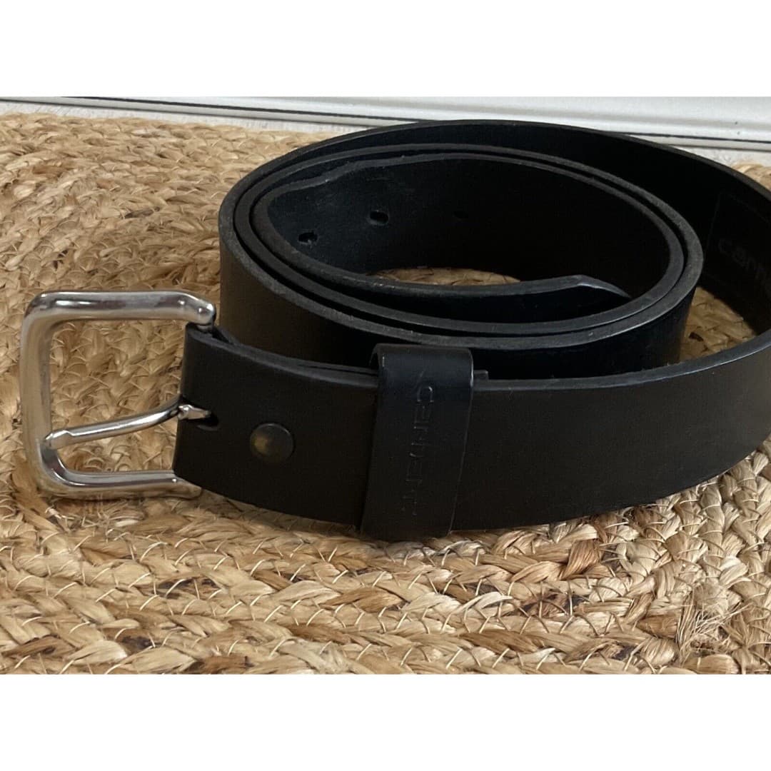 Carhartt 2202 Men's Black Genuine Leather Silver Buckle Belt; Size 42