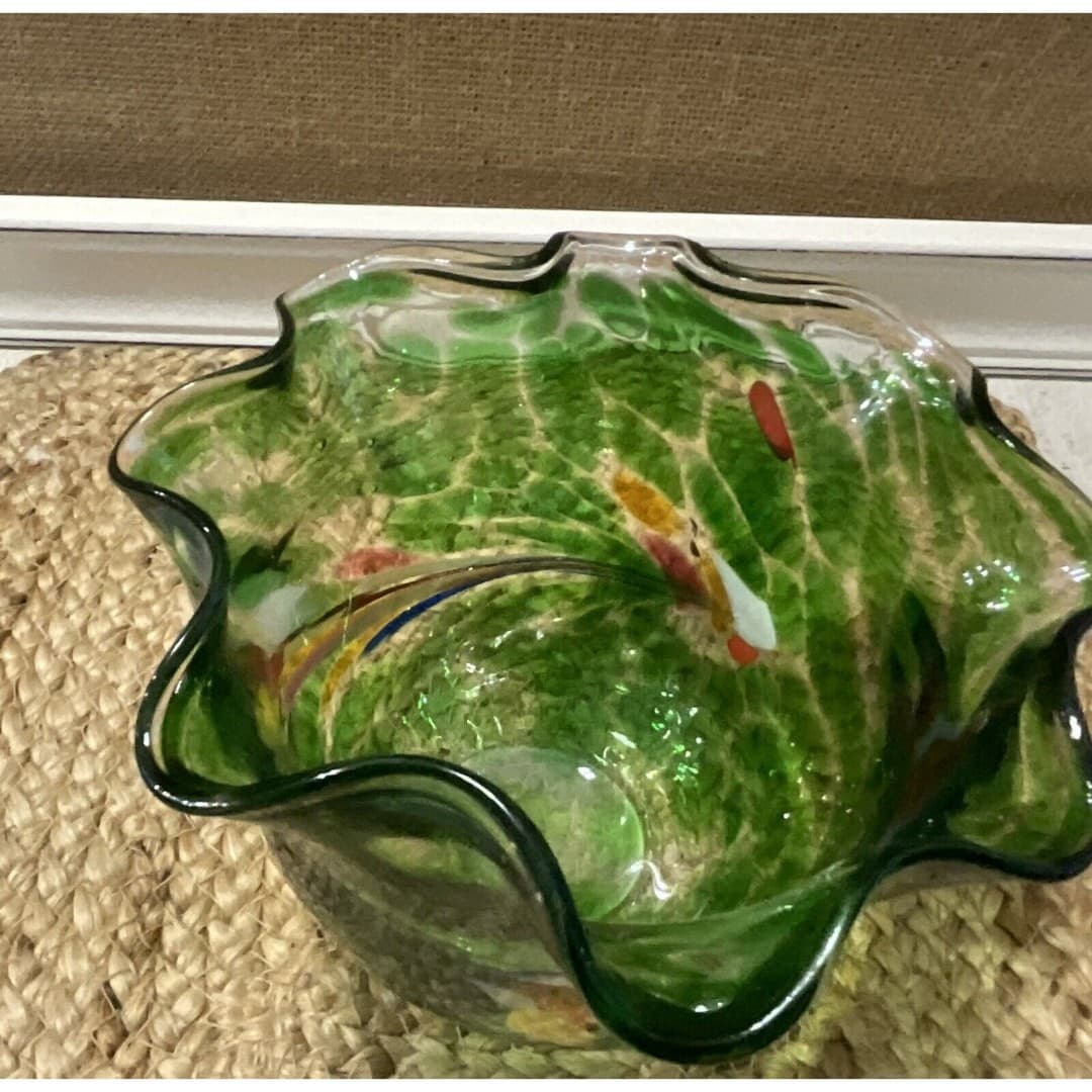 Ruffled Art Glass Bowl Hand Blown Green W/colors 6 X 4 - Thumbnail 6